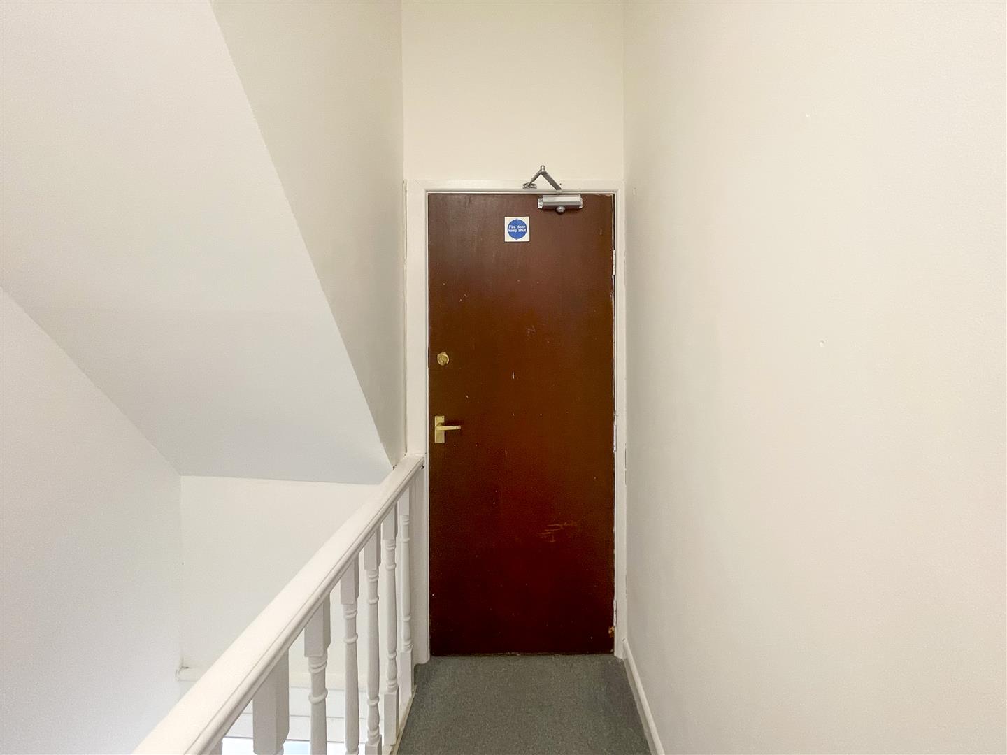 flat for sale wood road