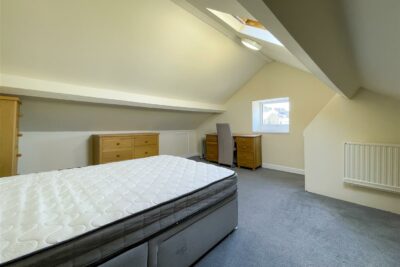 flat for sale wood road