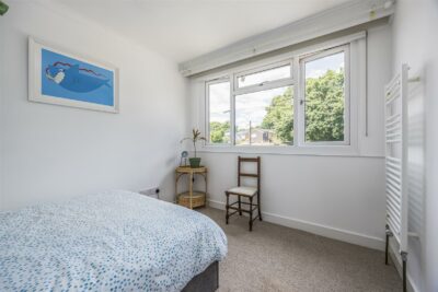 house for sale wraysbury park drive