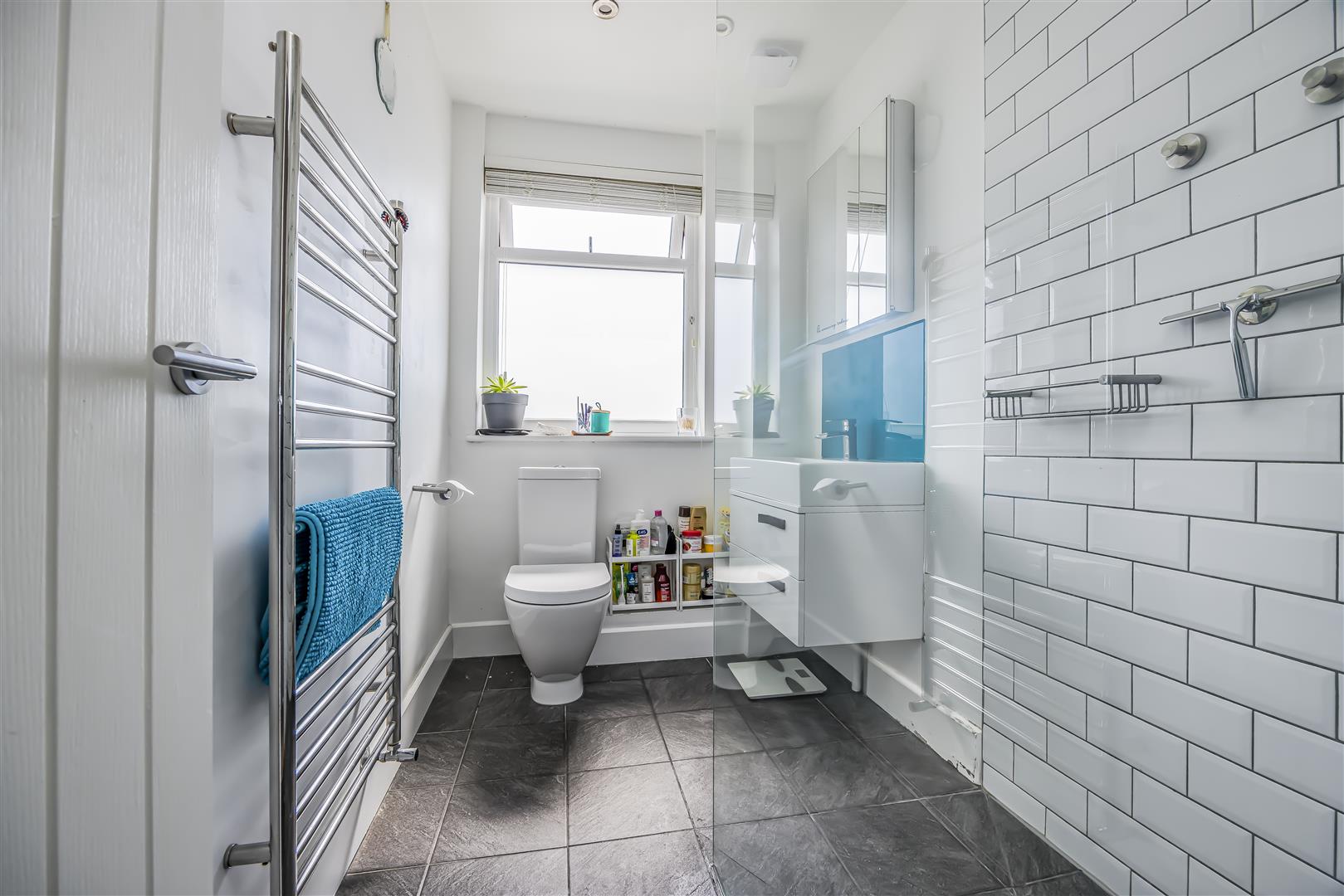 house for sale wraysbury park drive