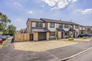 house for sale wraysbury park drive