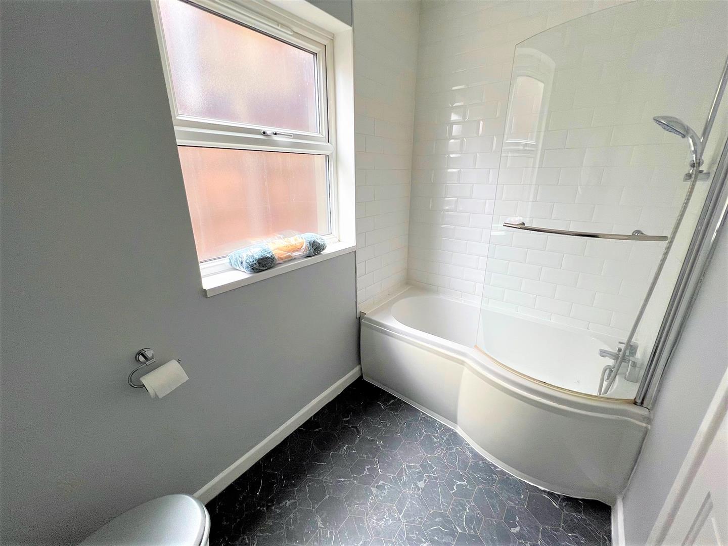 house for rent stamshaw road
