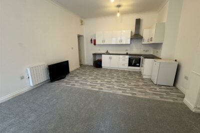 flat for rent bridgend road