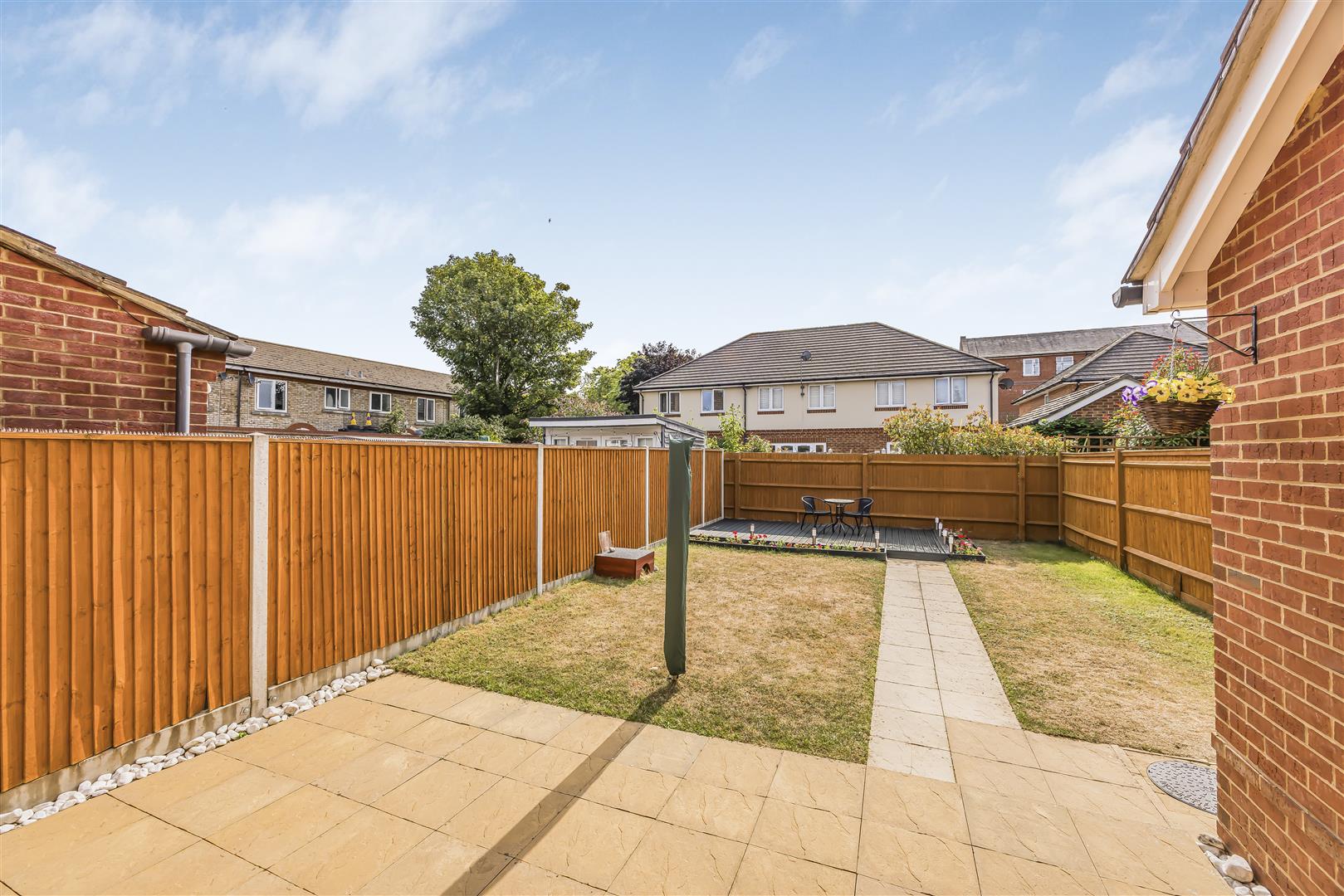 house - end terrace for sale union road