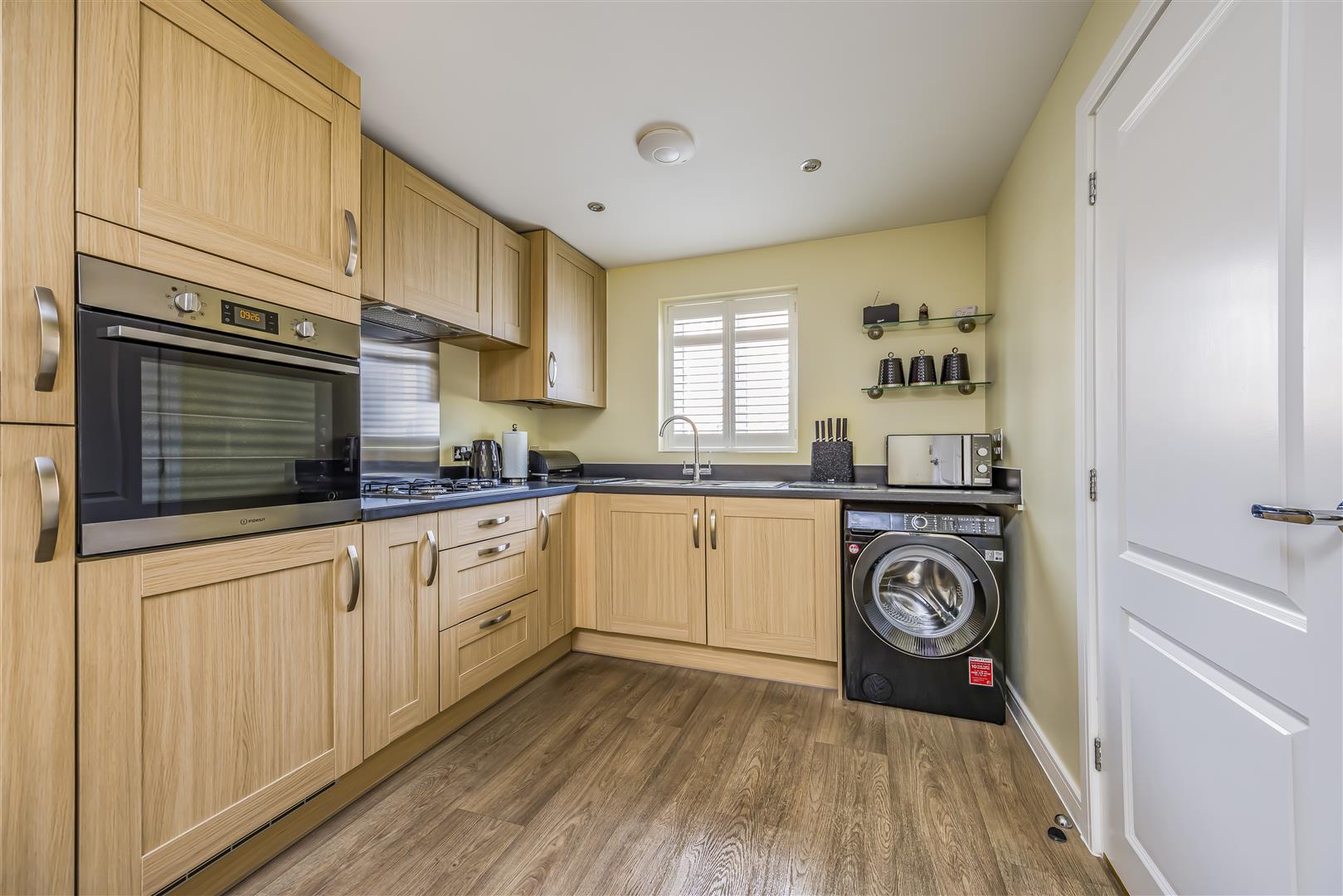 house - end terrace for sale union road