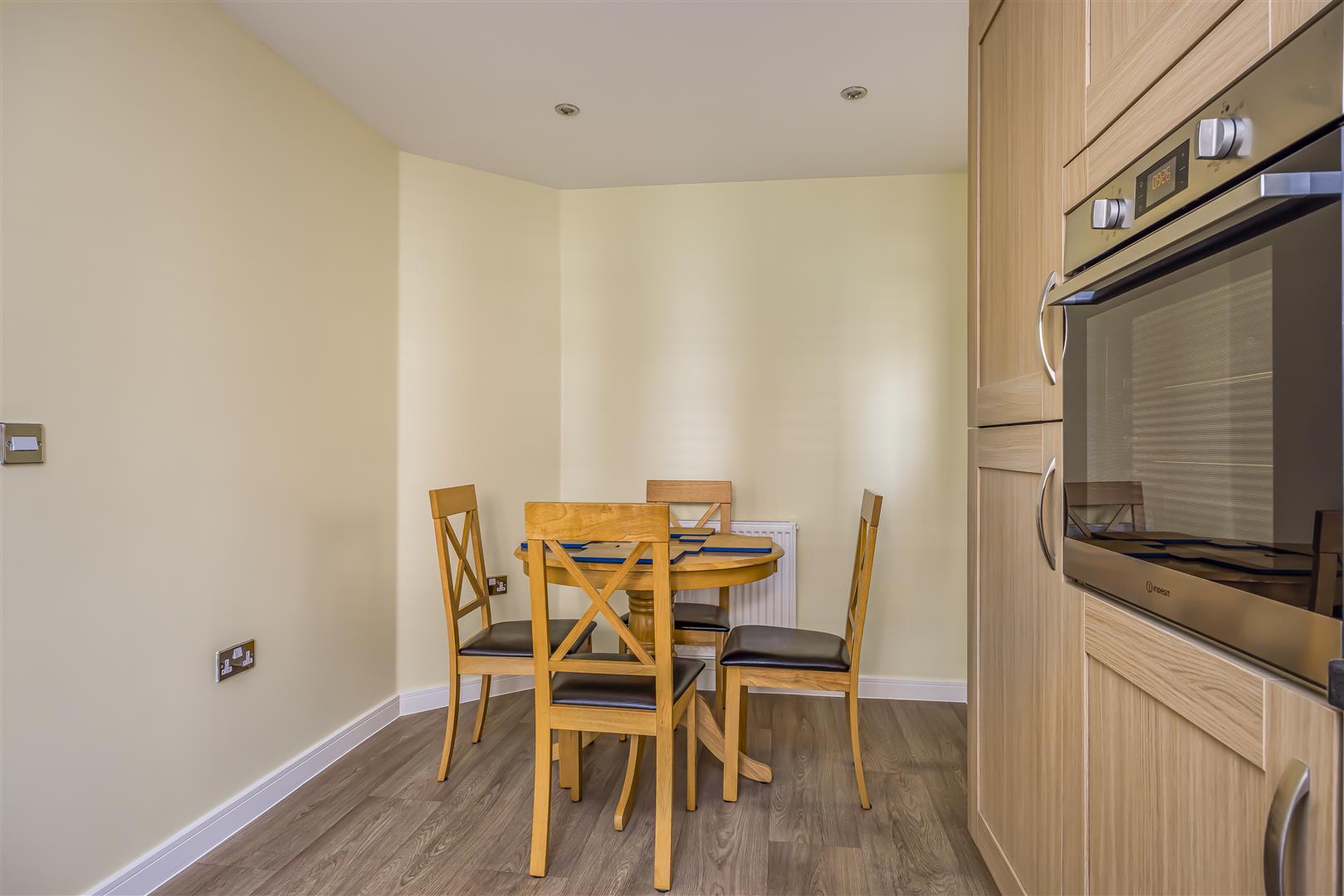 house - end terrace for sale union road
