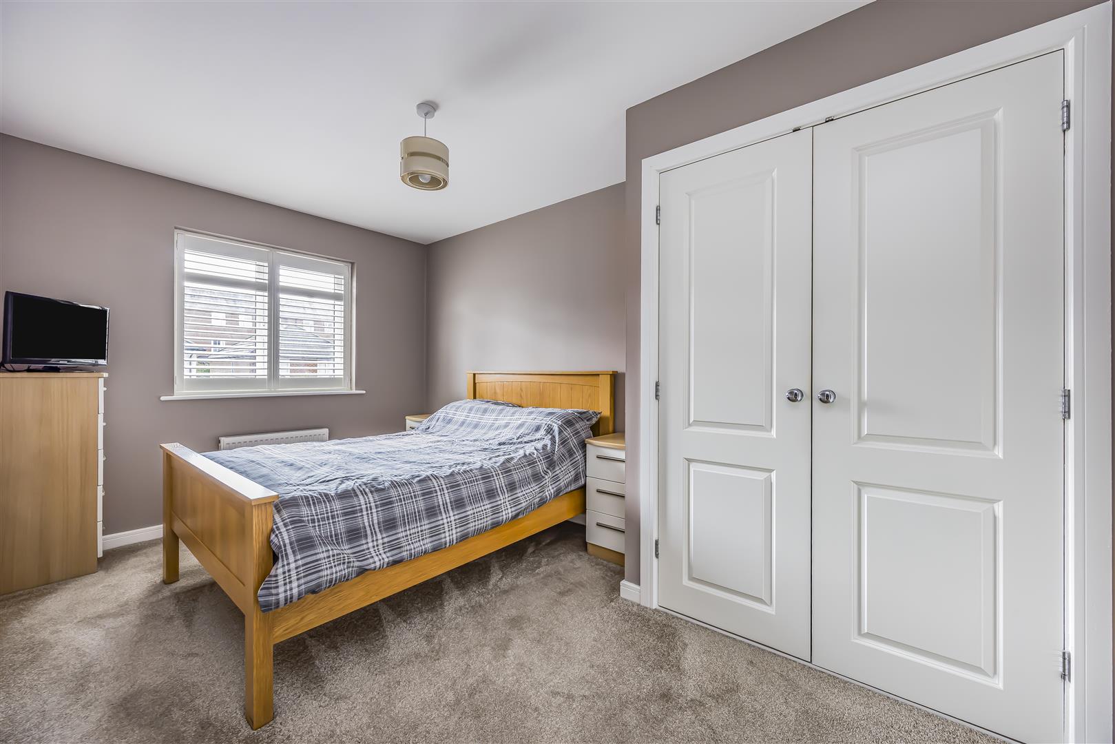 house - end terrace for sale union road