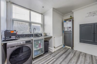 flat for sale north end avenue