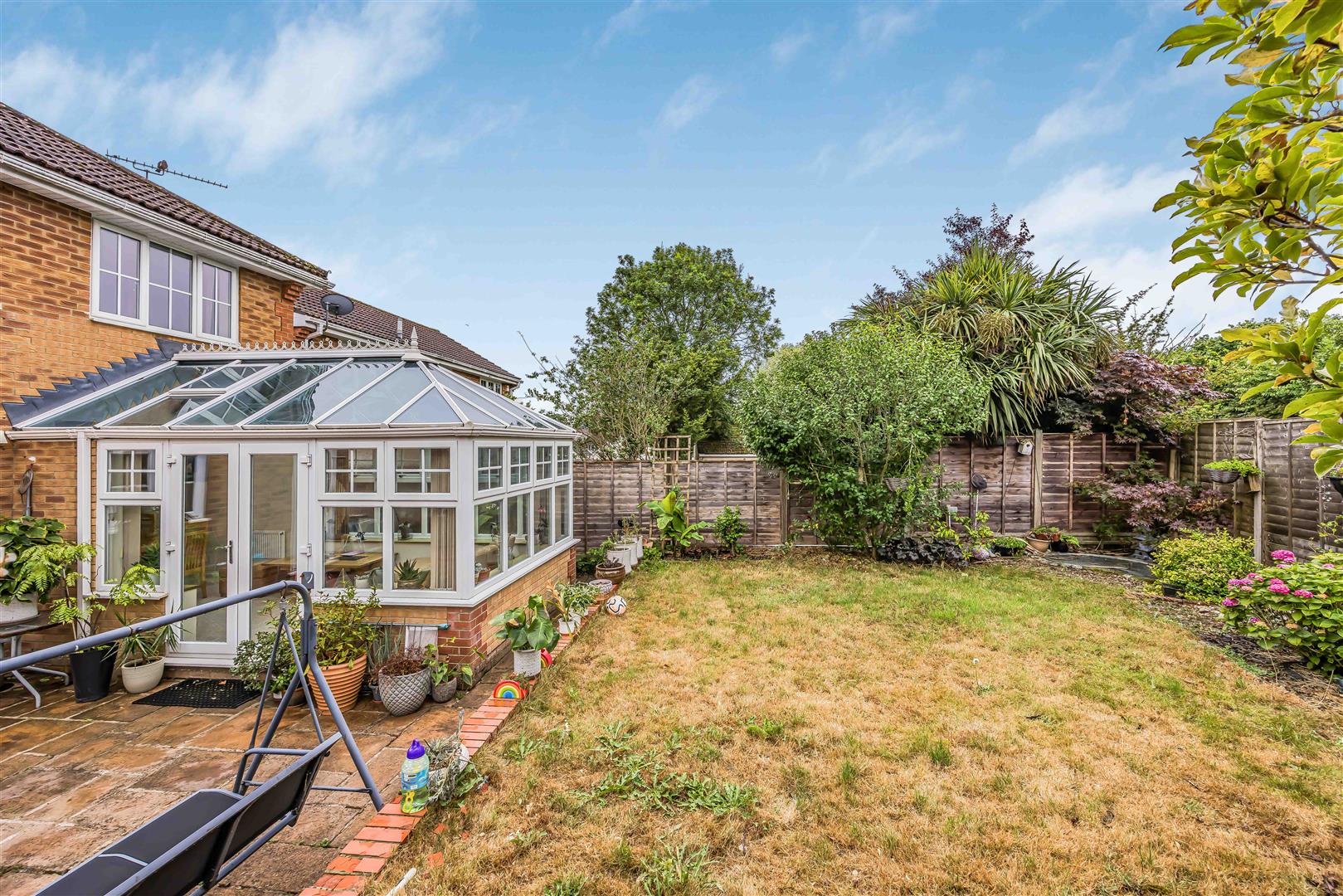 house - detached for sale pipit close