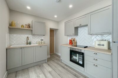 house for sale ynyswen road