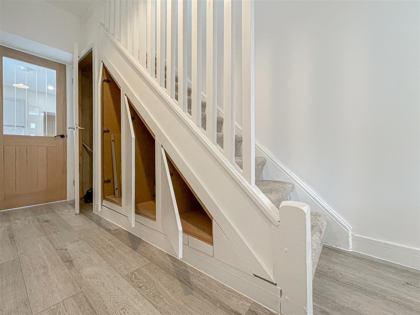 house for sale ynyswen road