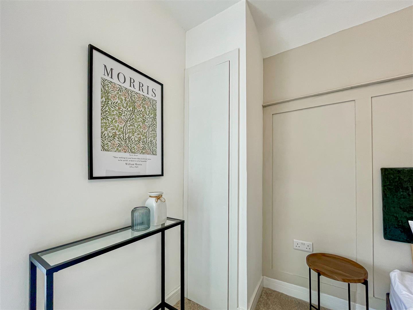 house for sale ynyswen road