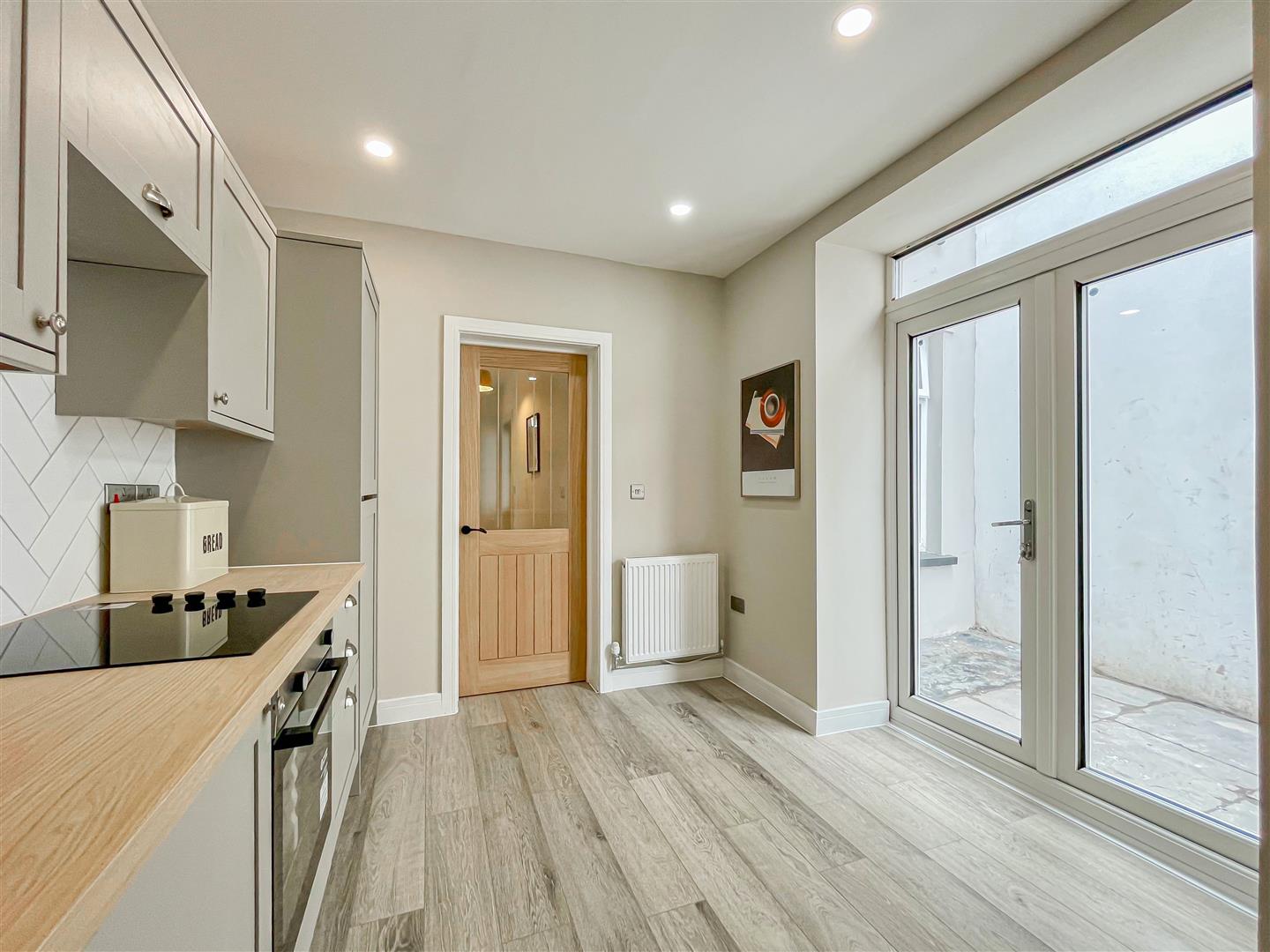house for sale ynyswen road