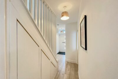 house for sale ynyswen road