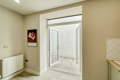 house for sale ynyswen road