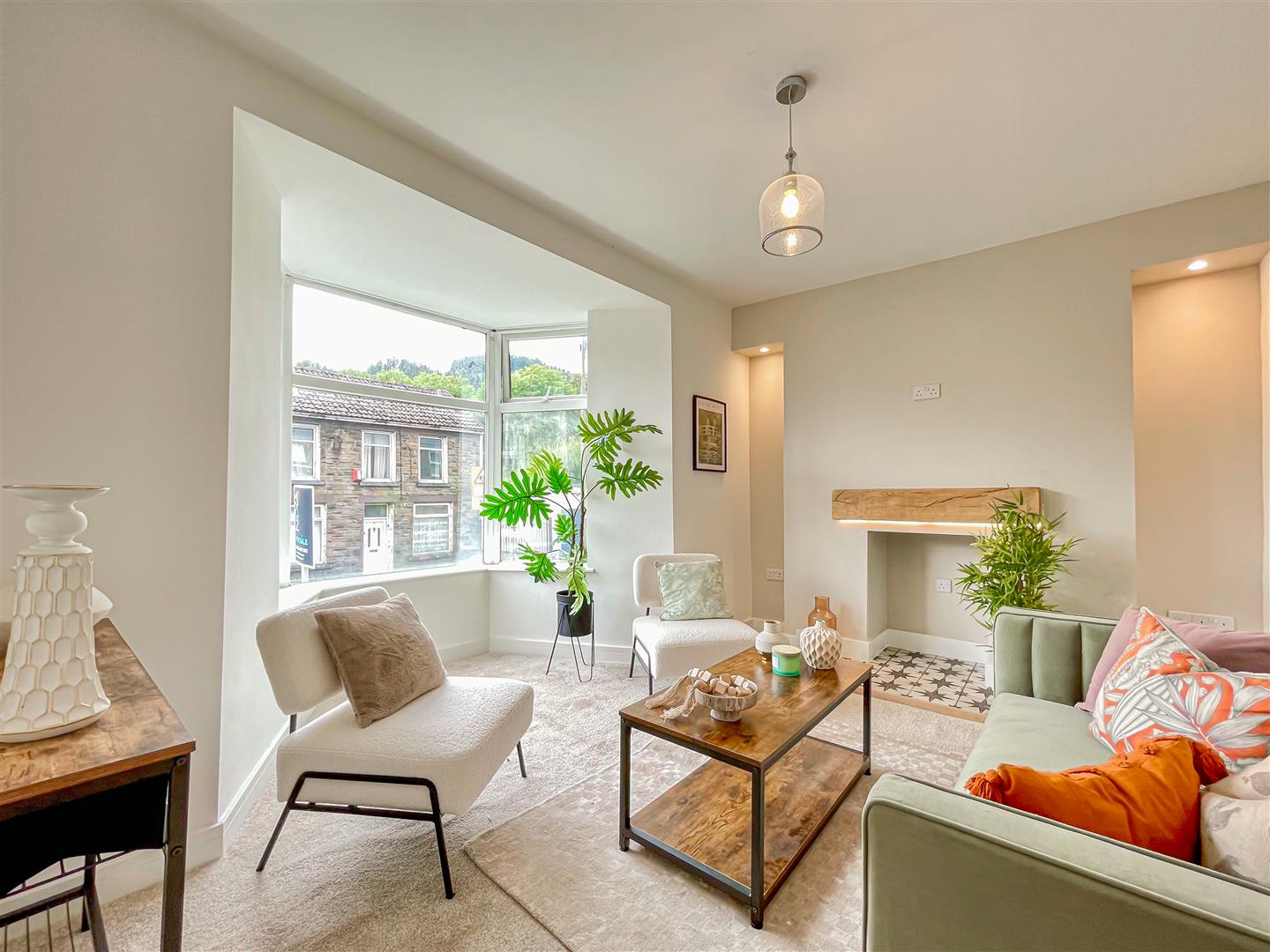 house for sale ynyswen road