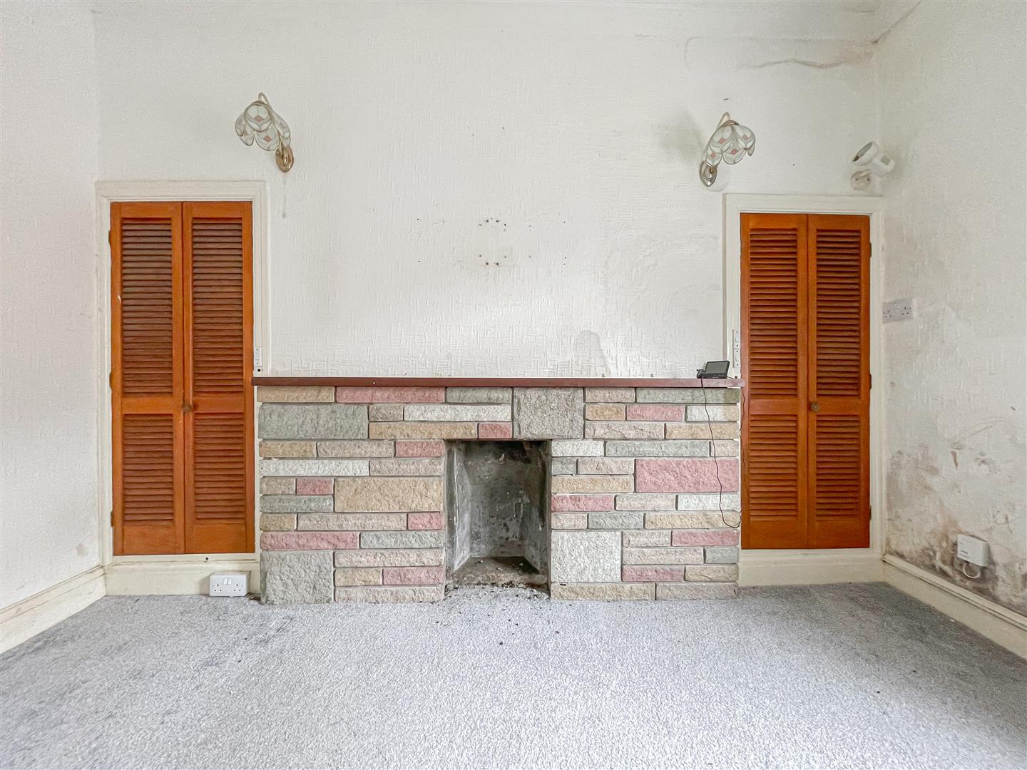 house - end terrace for sale penydre