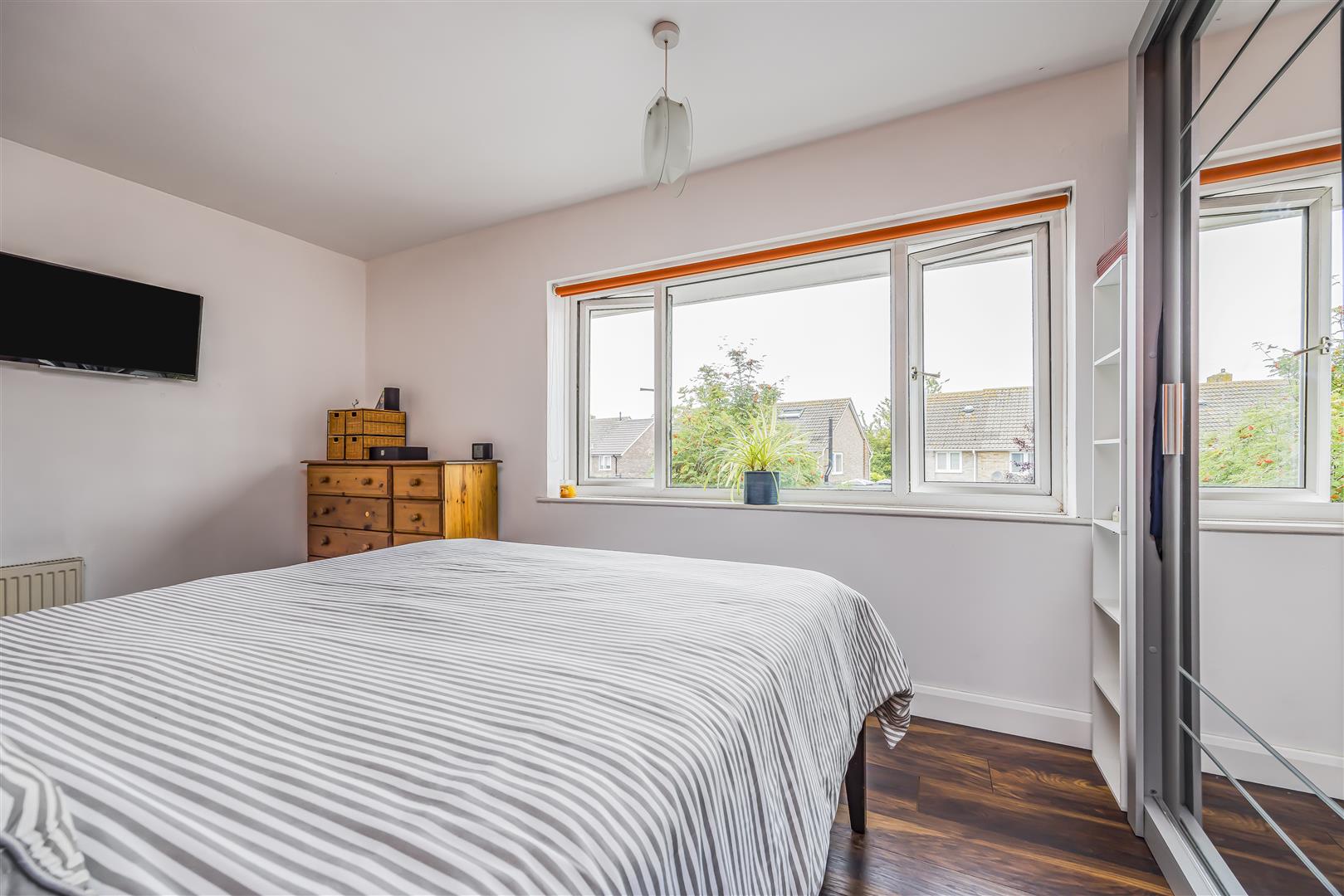 house - semi-detached for sale overton road