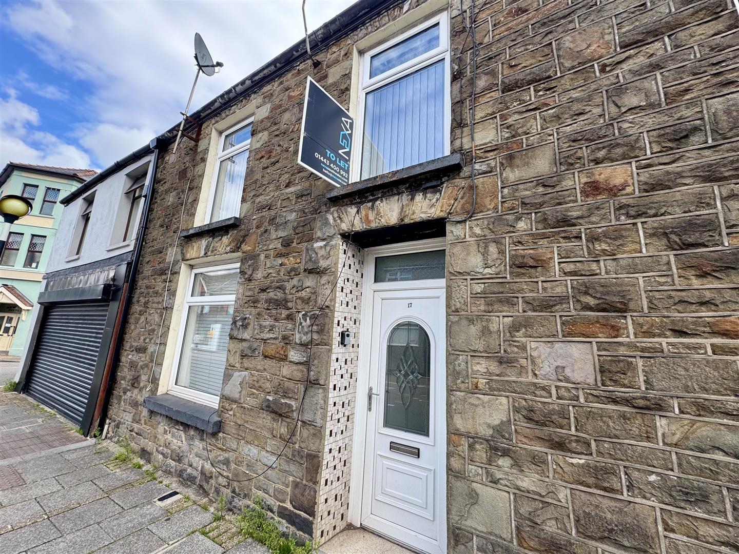 house - terraced for rent church road
