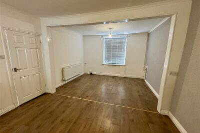 house - terraced for rent church road