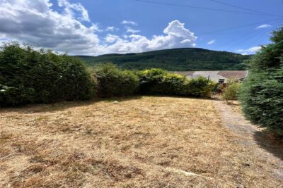 house - semi-detached for rent bryn heulog