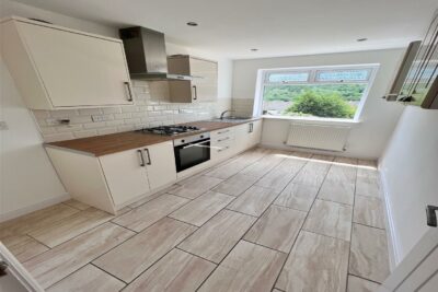 house - semi-detached for rent bryn heulog
