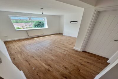 house - semi-detached for rent bryn heulog