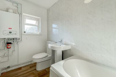house - terraced for sale cross roads