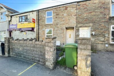 house - terraced for sale cross roads