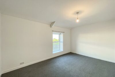 house - terraced for sale cross roads