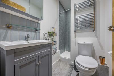 apartment for sale hampshire terrace