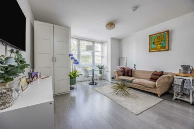 apartment for sale hampshire terrace