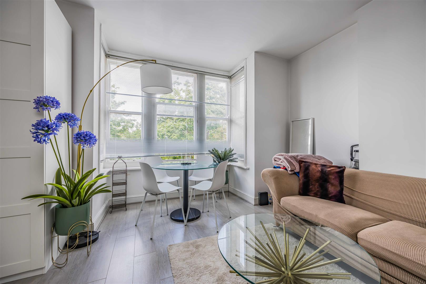 apartment for sale hampshire terrace
