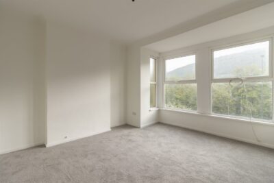 house - terraced for rent aberbeeg road