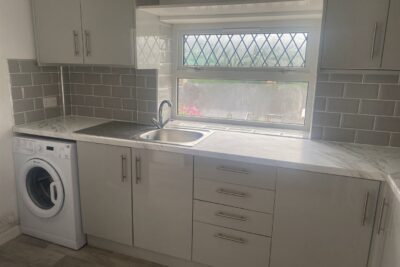 house - terraced for rent bryn crescent