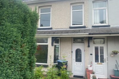 house - terraced for rent bryn crescent