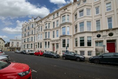 apartment for rent western parade
