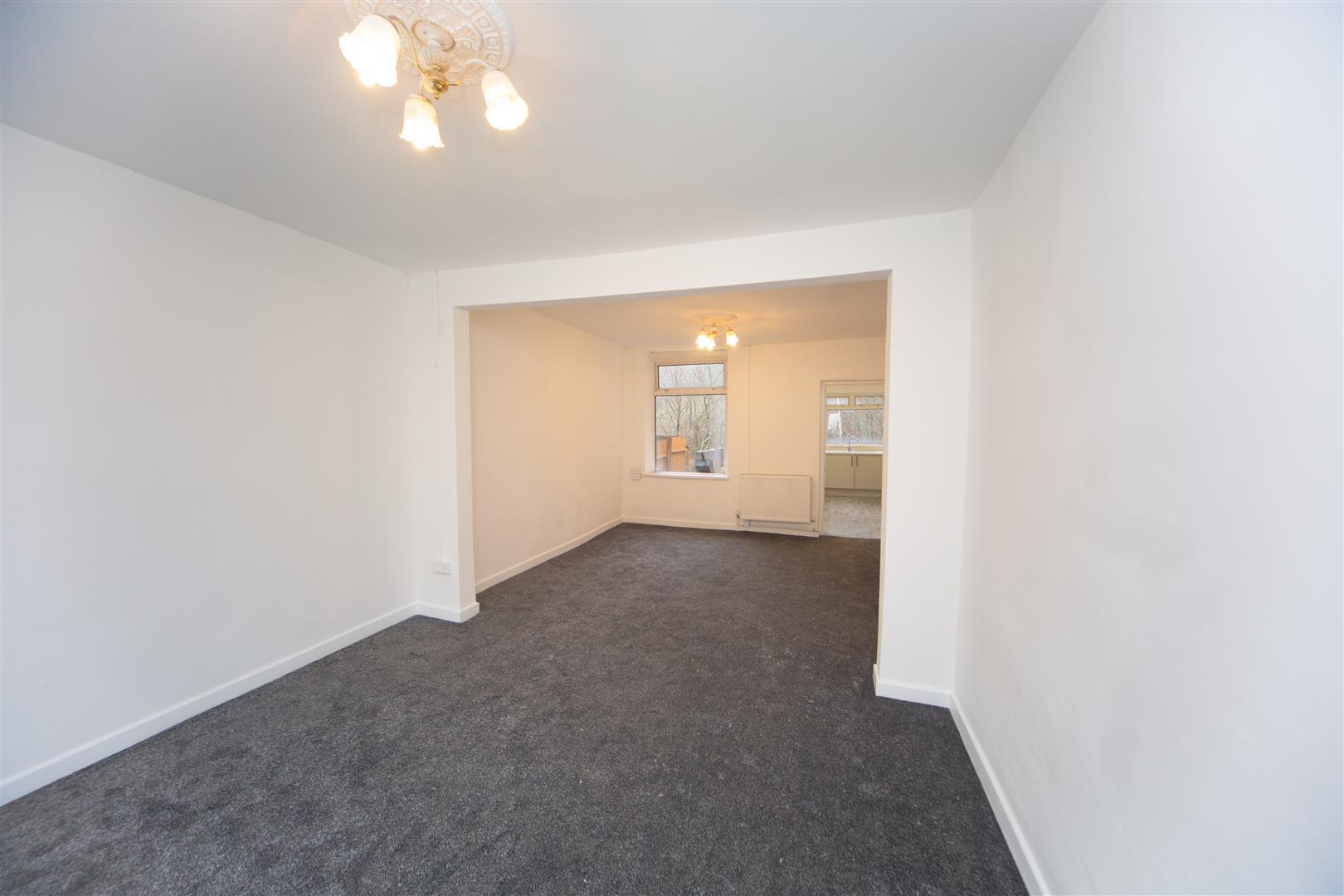 house - terraced for rent abertillery road