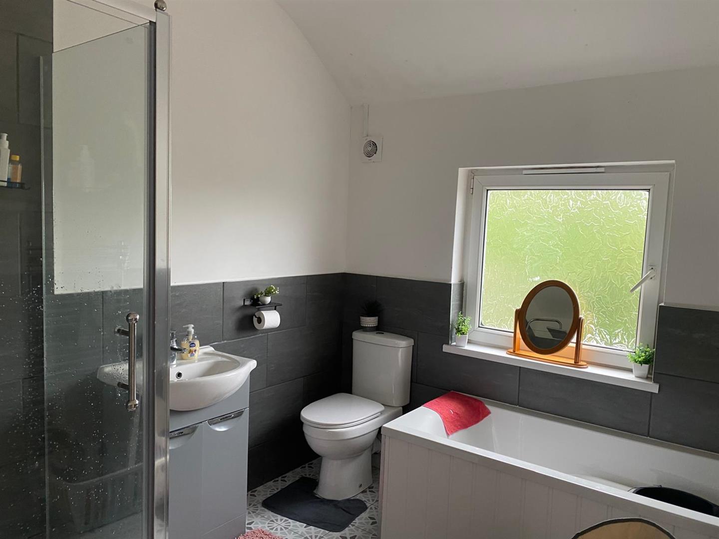 house - semi-detached for rent thomas street