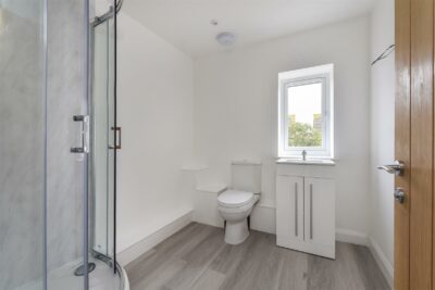 room for rent chichester road
