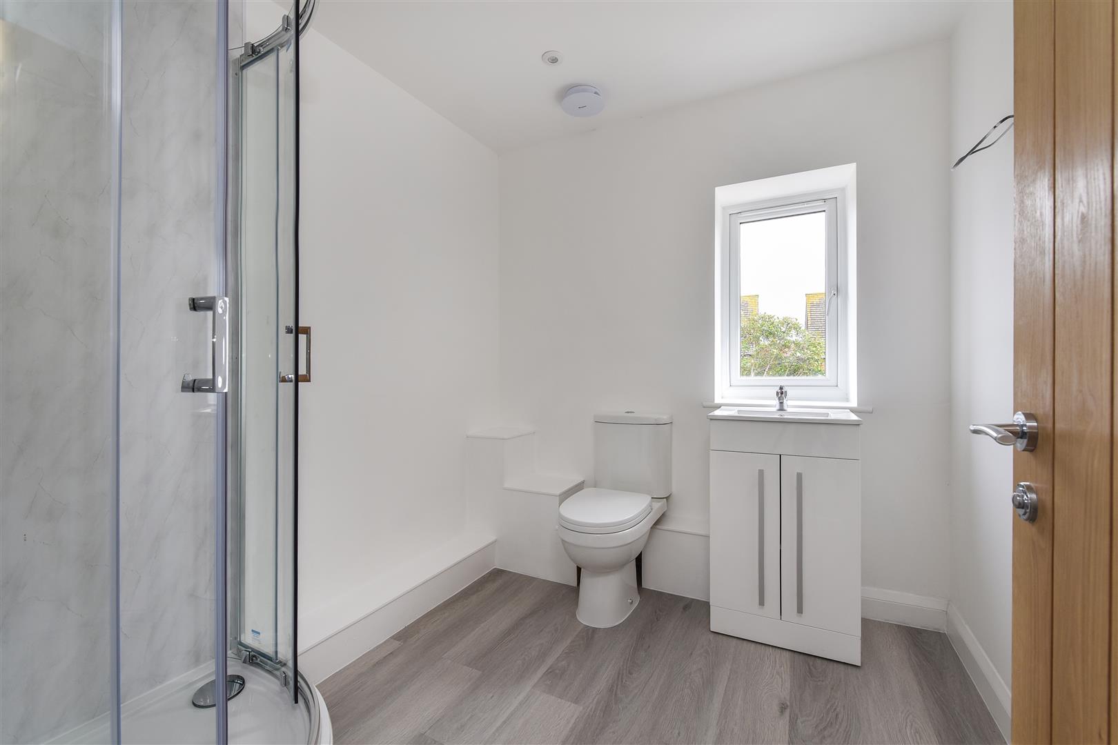room for rent chichester road