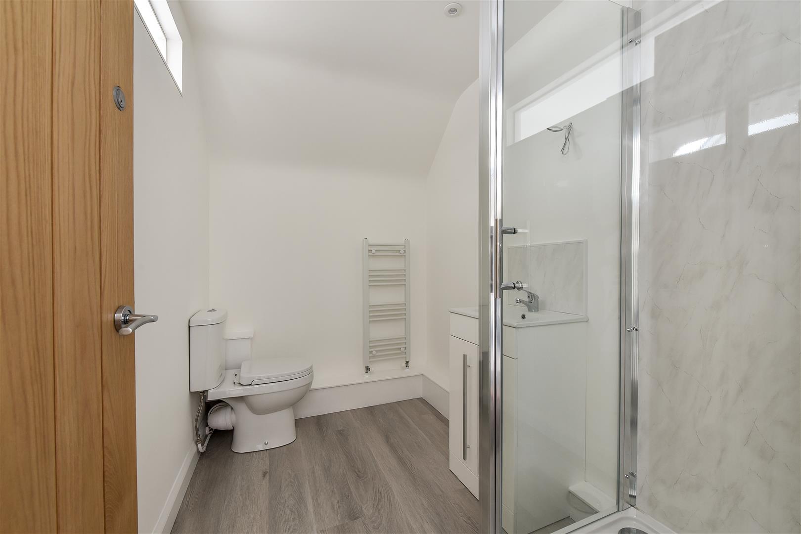 room for rent chichester road