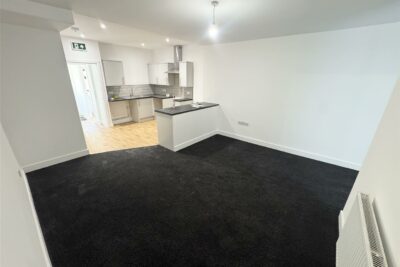 house - terraced for rent brook street