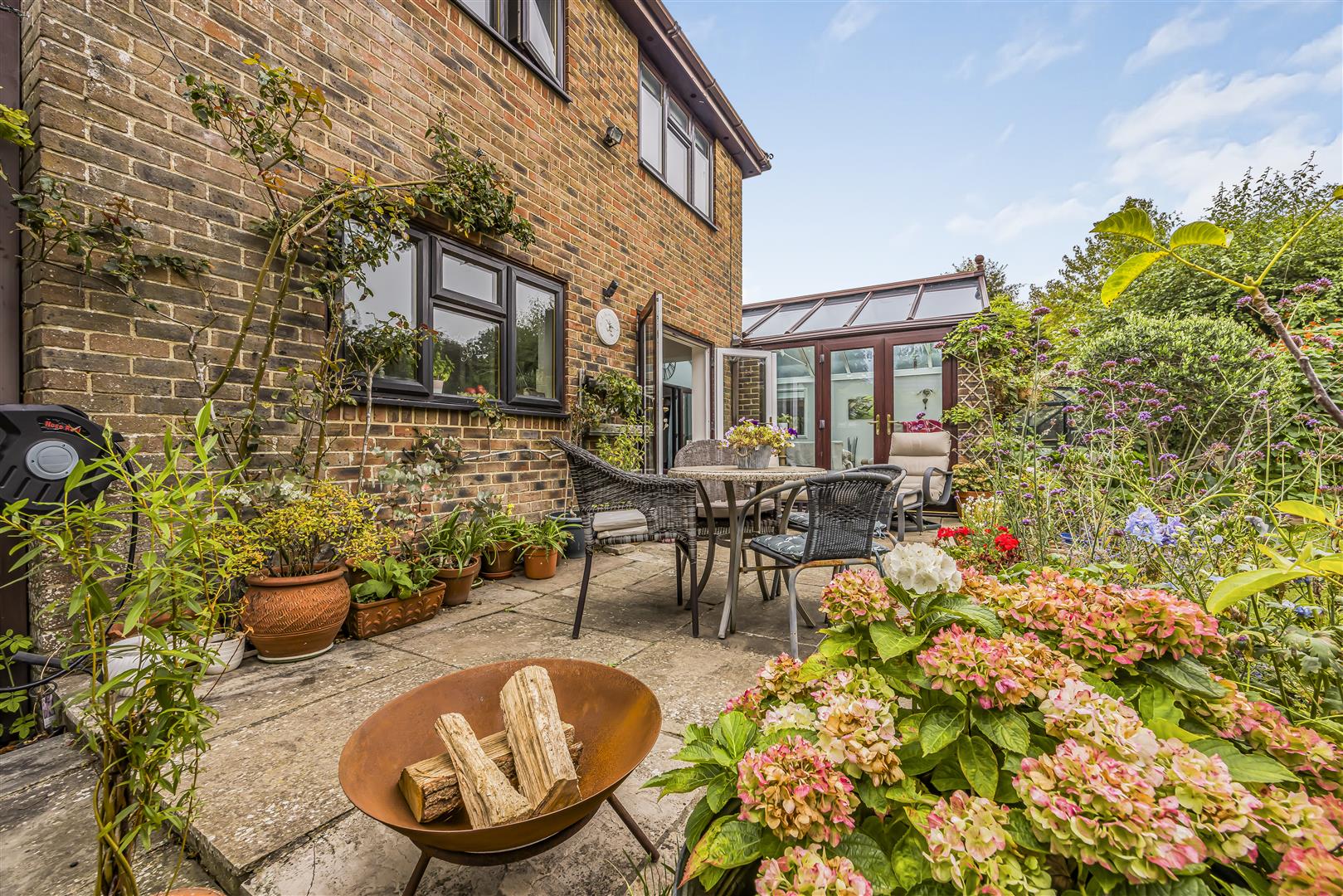house - detached for sale conifer drive