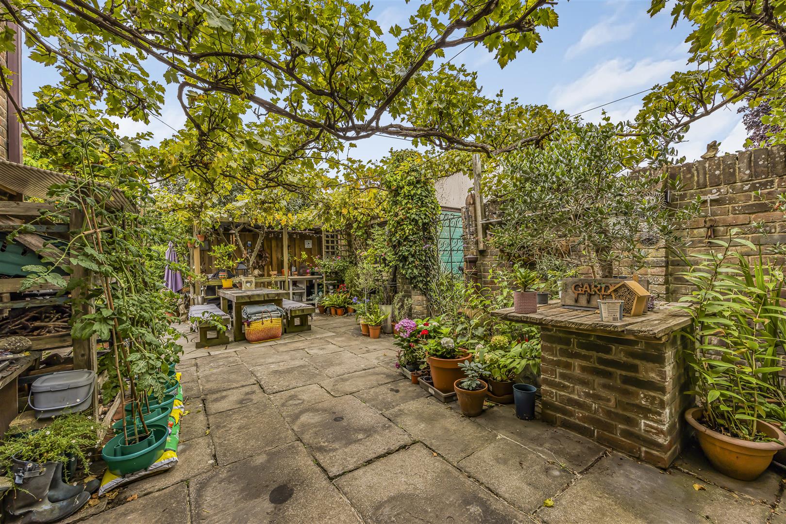 house - detached for sale conifer drive