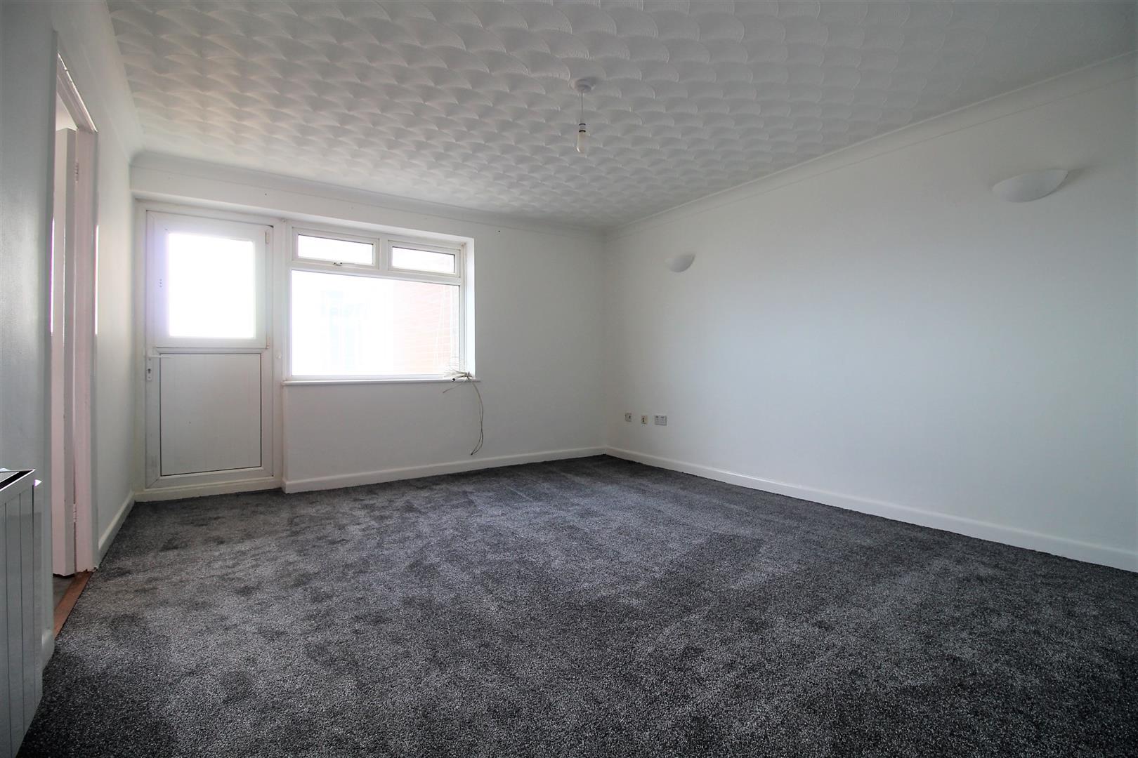 flat for rent anne's court