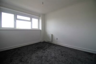flat for rent anne's court
