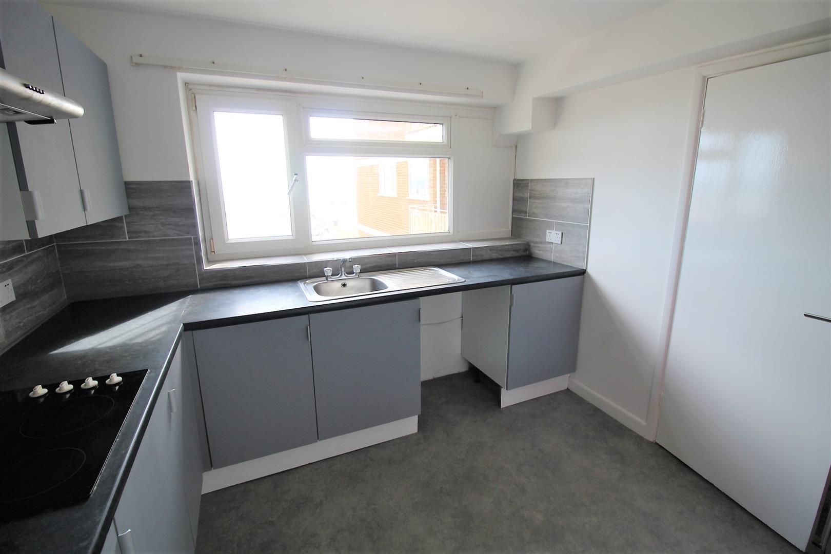 flat for rent anne's court