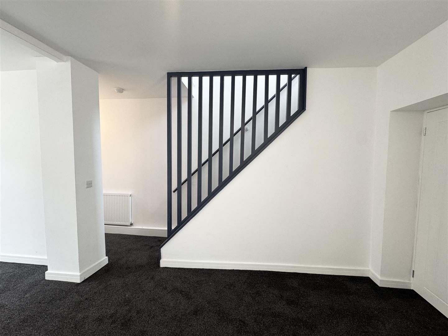 house - terraced for rent avondale road