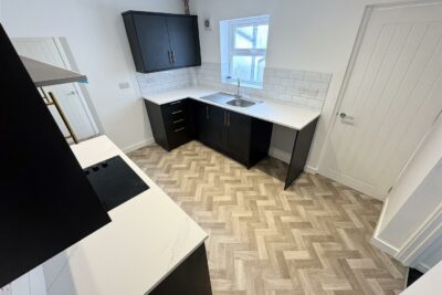 house - terraced for rent avondale road